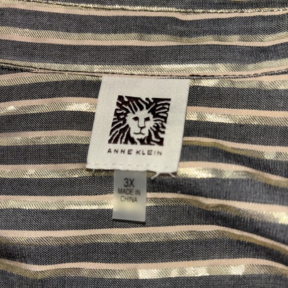 Striped Button-Up Shirt - Picture 7 of 7